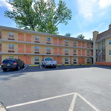 Americas Best Value Inn Media Philadelphia ภายนอก รูปภาพ