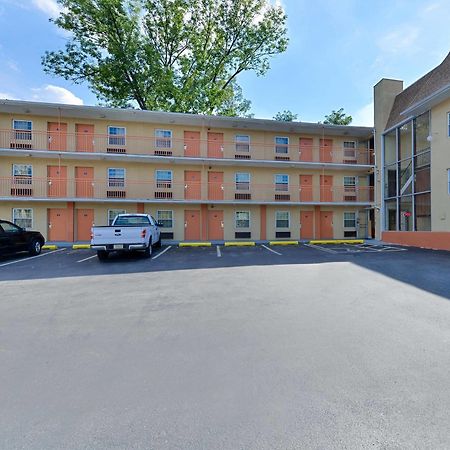 Americas Best Value Inn Media Philadelphia ภายนอก รูปภาพ