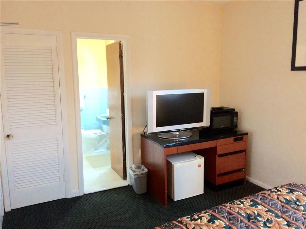 Americas Best Value Inn Media Philadelphia ห้อง รูปภาพ